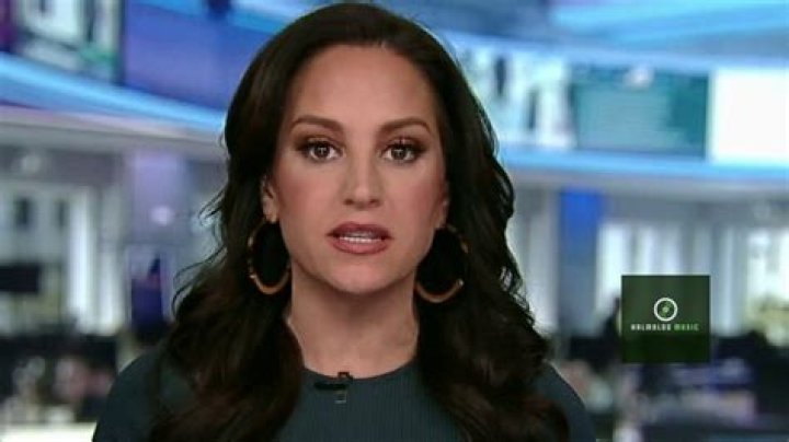 Emily Compagno Bio, Wiki, Age, Height, Husband, Fox News, Raiders, and Net Worth.