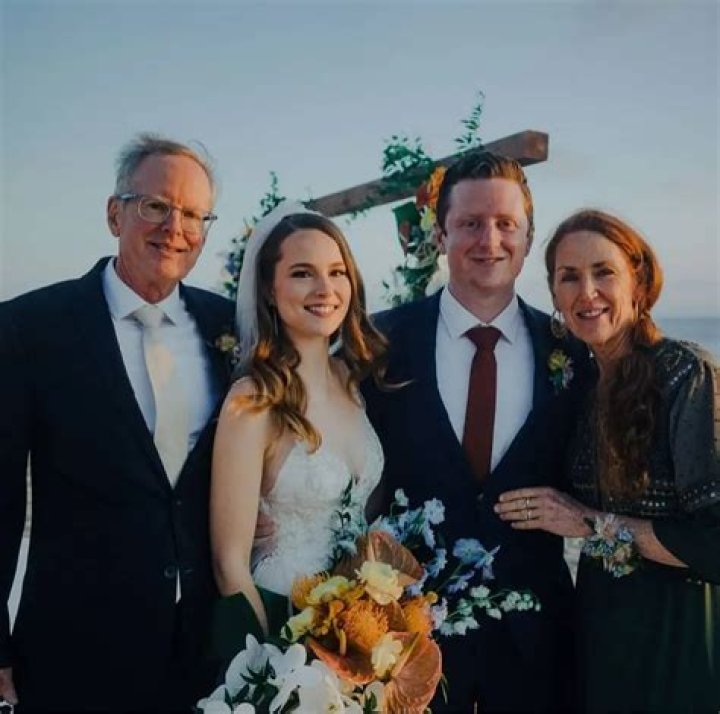 Griffin Cleverly | Wife Bridgit Mendler | Married Life