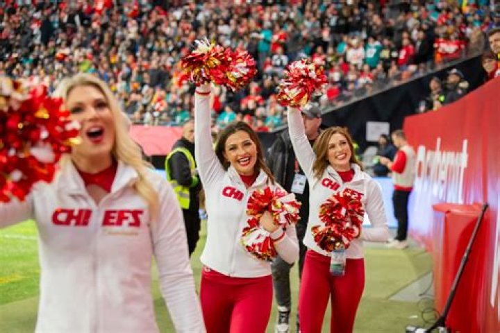 Misty Copelands Mother Sylvia DelaCerna Was A Former Kansas City Chief Cheerleader